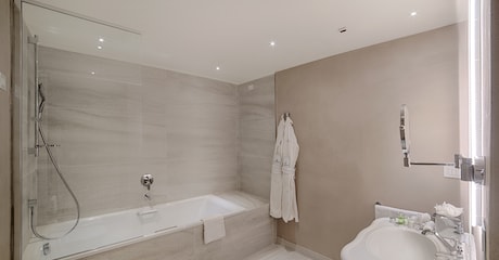 Room Camera Superior